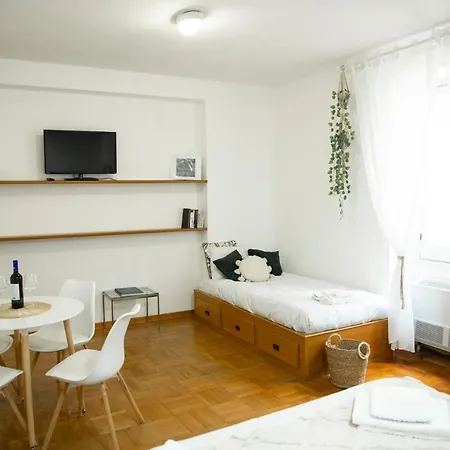Shabby Studio- Ai Fori Imperiali * Řím